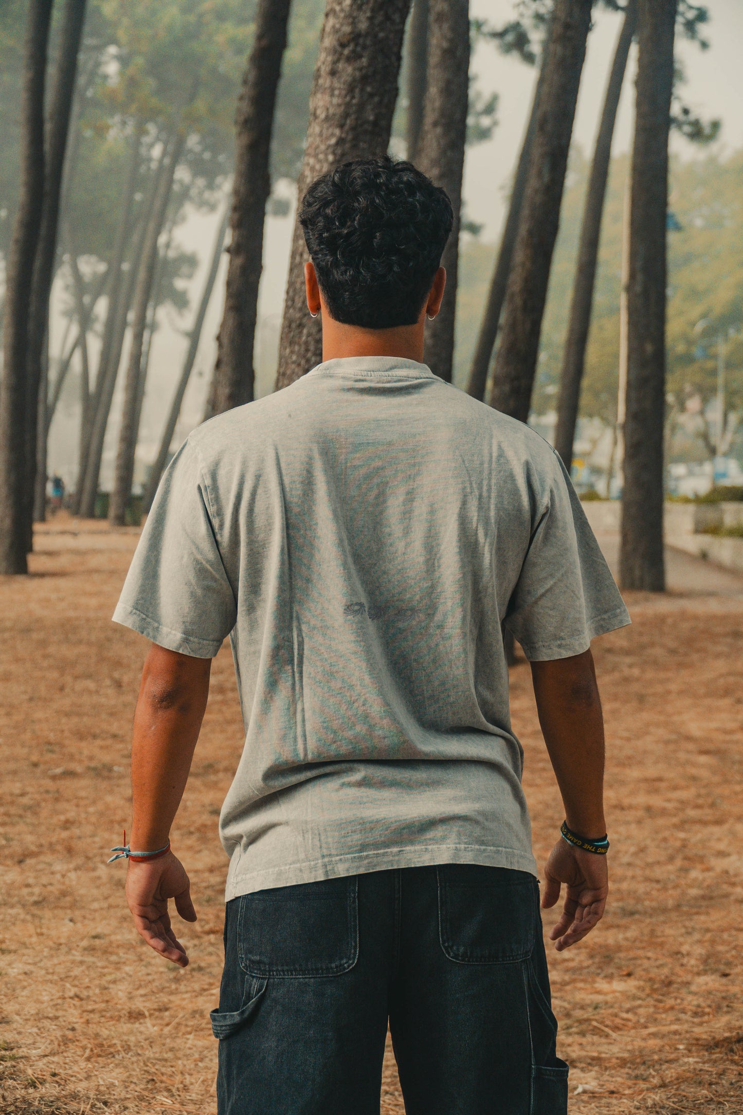 HOOD ELEGANCE GREY TEE