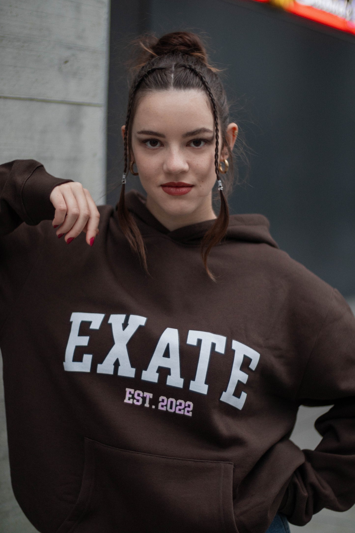 UNIVERSITY CHOCOLATE HOODIE