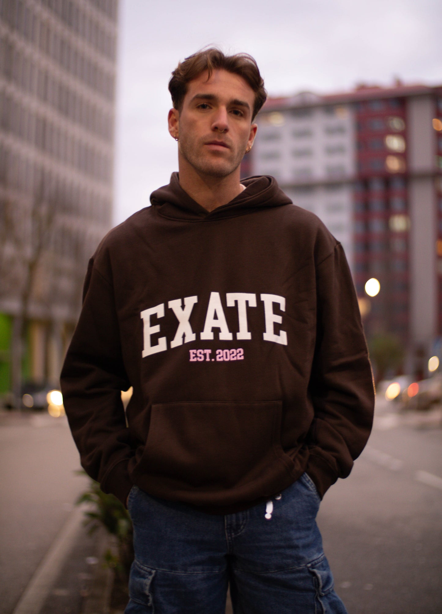 UNIVERSITY CHOCOLATE HOODIE