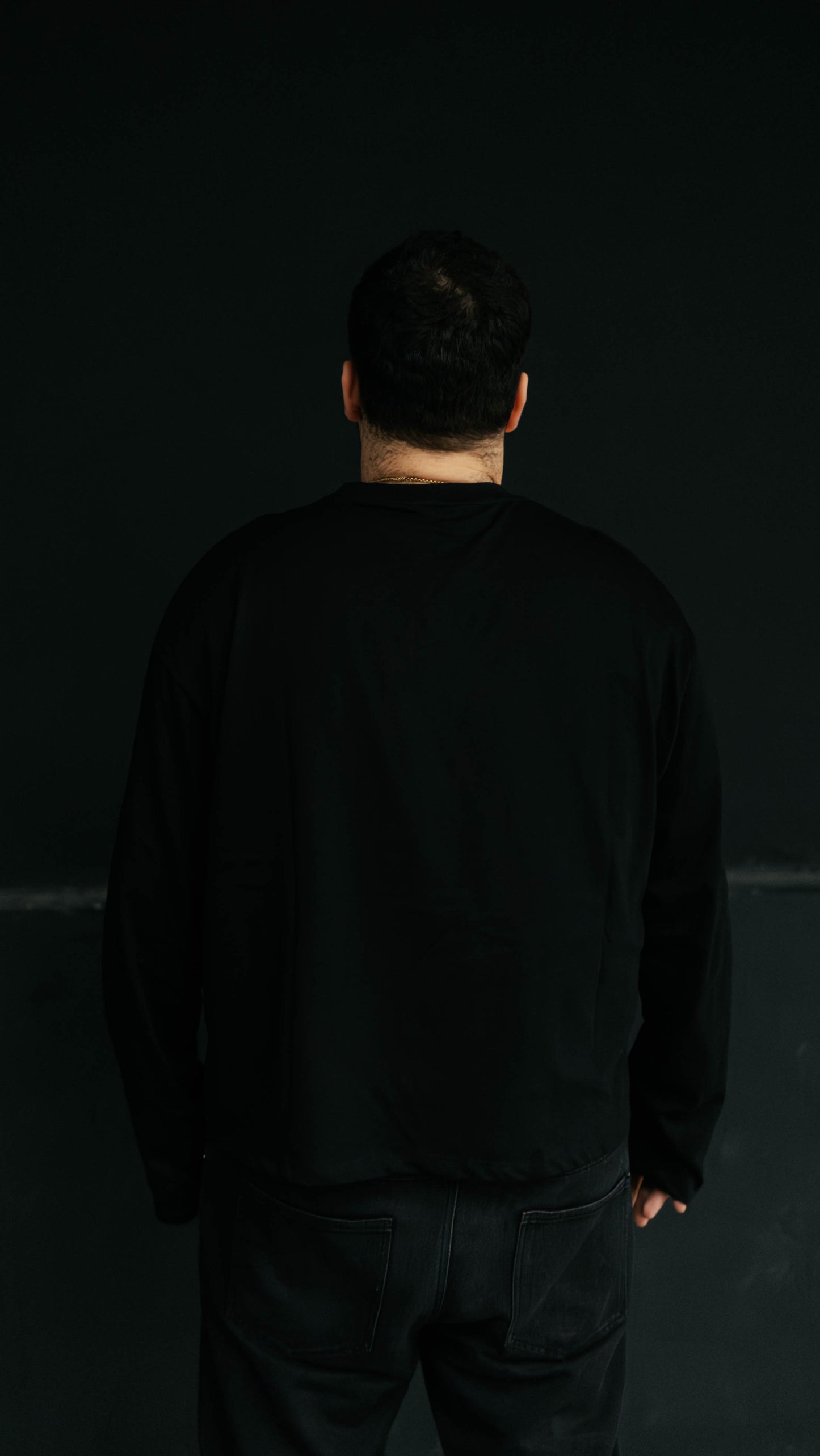 DRAFT BLACK BOXY LONGSLEEVE